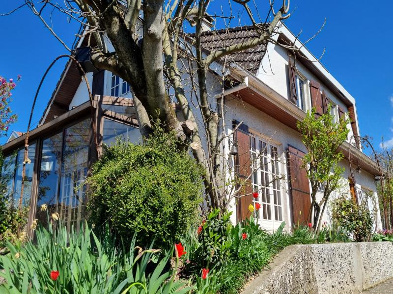 Villa / Maison  T7 à vendre Saint-Priest 69800