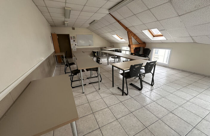 A louer 142m2 de bureaux   Angers / St Serge — photo 2