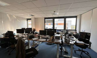 Bureau  475 m² à louer à Angers (49000)