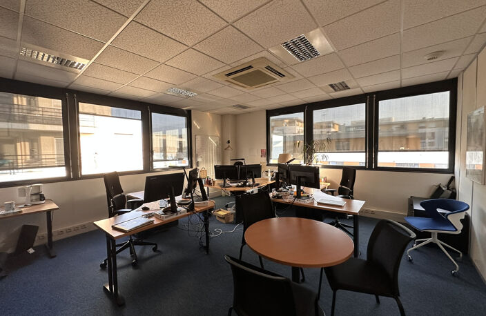 Bureaux 475 m2 - Angers — photo 2