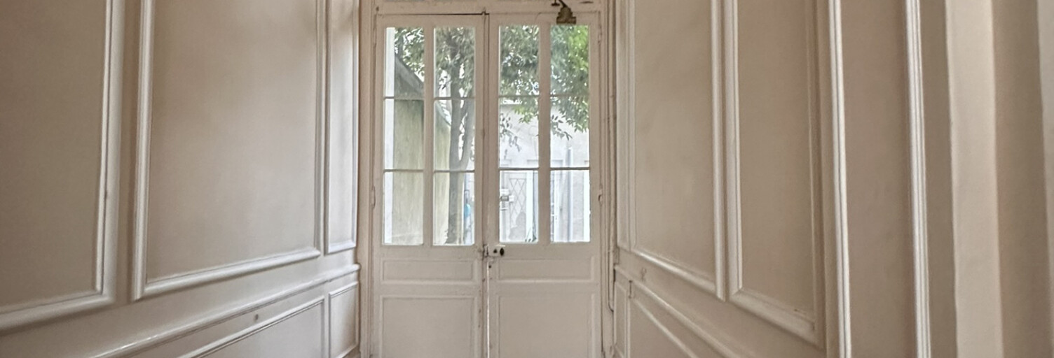 Bureau  90 m² à louer à Angers (49100)