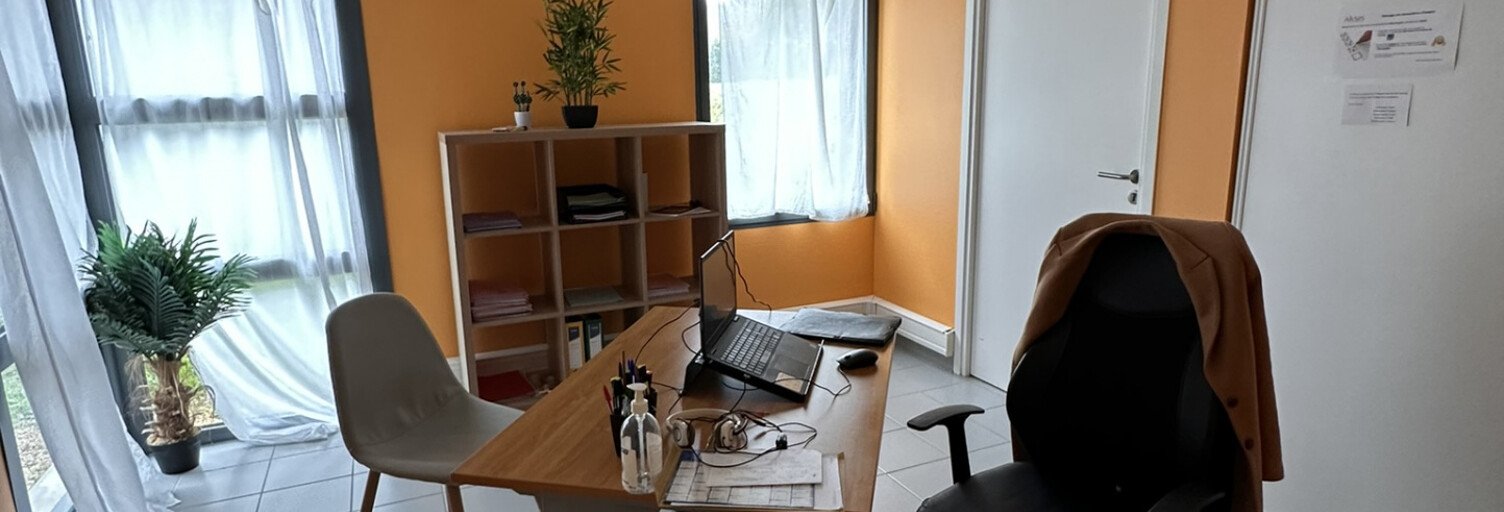 Bureau  200 m² à louer à Bouchemaine (49080)