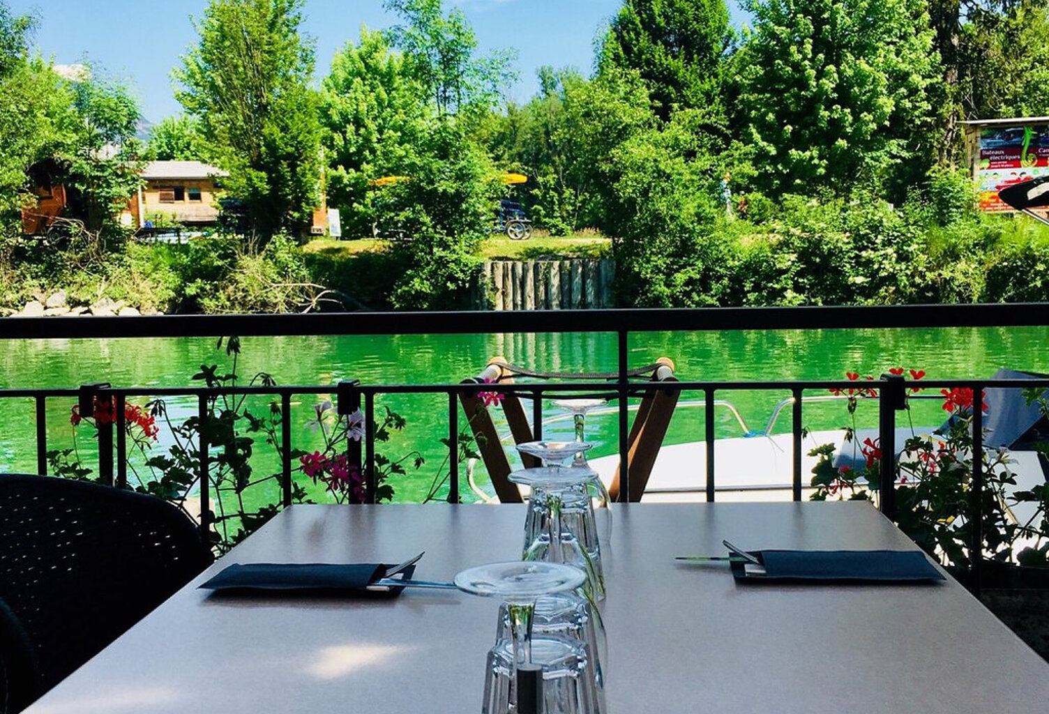 AIX LES BAINS, vente FDC superbe Restaurant Bar au bord de l — photo 1