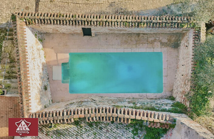 Maison médiévale du XIIIe siècle avec piscine — photo 4
