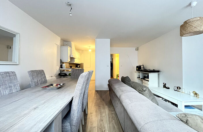 APPARTEMENT T3 - 72 M2 - CROIX BLANCHE - PARKING PRIVE — photo 3