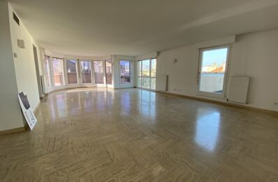 appartement 4 pièces 129 m2 à louer à Valence (26000)