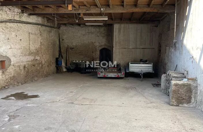 REMISE AVEC EAU ET ELECTRICITE  CENTRE-VILLETREBES — photo 2