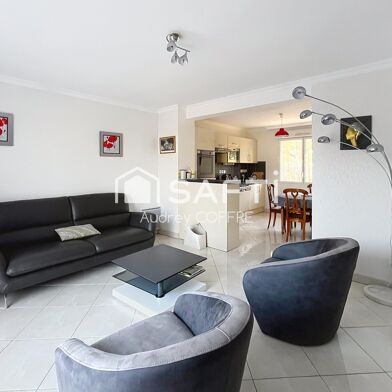 Maison 4 pièces 379000 €