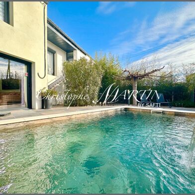 Maison 8 pièces 560000 €