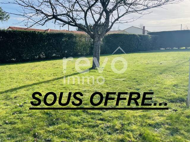 Terrain constructible — photo du bien