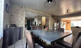 Maison 8 Pièces 144 m² à vendre à Chemillé-en-Anjou (49120)