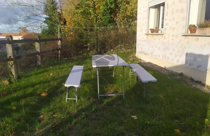 CHIGNY-LES-ROSES (51500) - Maison avec 2 appartements loués — photo 3