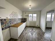 CHIGNY-LES-ROSES (51500) - Maison avec 2 appartements loués — photo 4