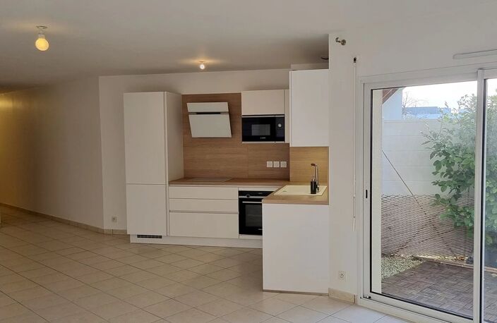 EXCLUSIVITÉ - À VENDRE – Appartement de charme rénové avec extérieur – Vannes (56) — photo 2
