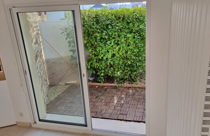 EXCLUSIVITÉ - À VENDRE – Appartement de charme rénové avec extérieur – Vannes (56) — photo 3