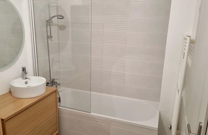 EXCLUSIVITÉ - À VENDRE – Appartement de charme rénové avec extérieur – Vannes (56) — photo 5
