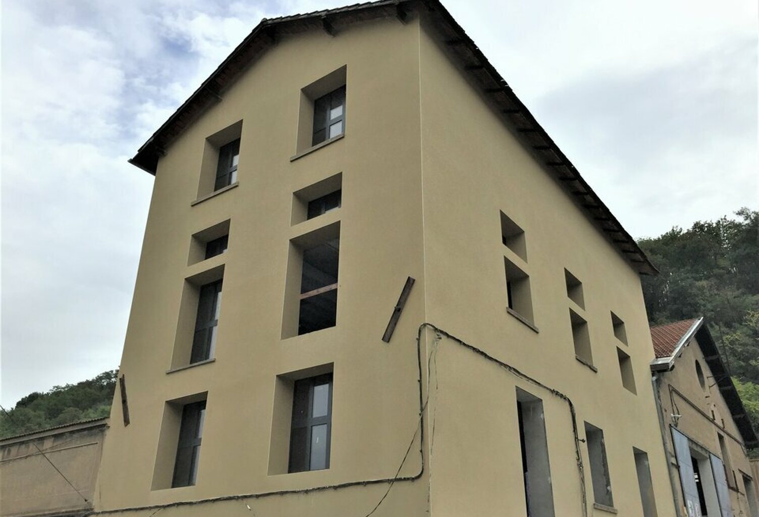 BUREAUX à LOUER — photo 1