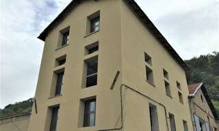 Bureau  300 m² à louer à Fleurieu-sur-Saône (69250)