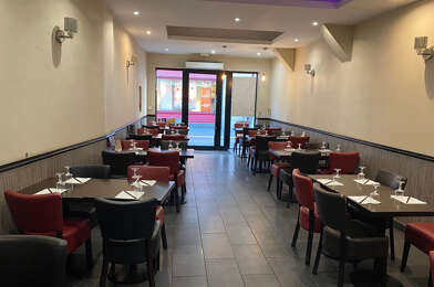 Commerce  233200 €