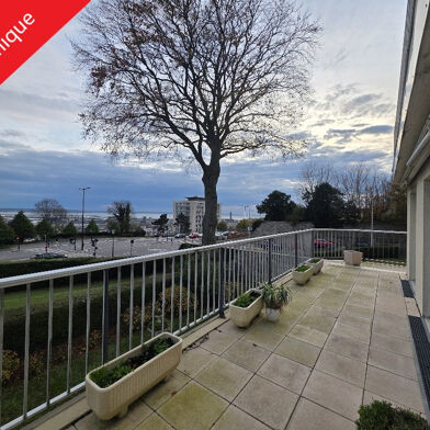 Appartement 4 pièces 275000 €