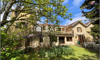 Maison 10 Pièces 260 m² à vendre à Couze-et-Saint-Front (24150)