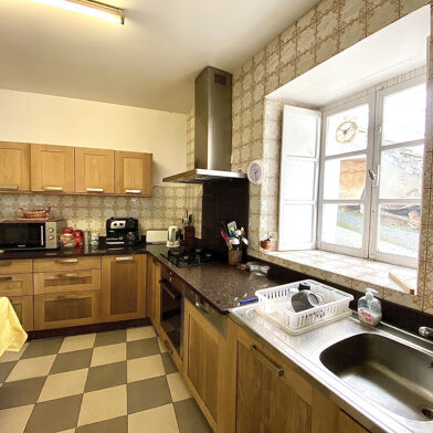 Maison 12 pièces 212000 €