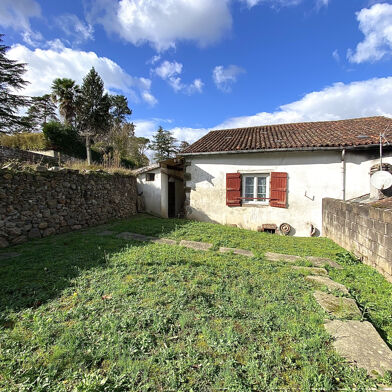 Maison 12 pièces 212000 €