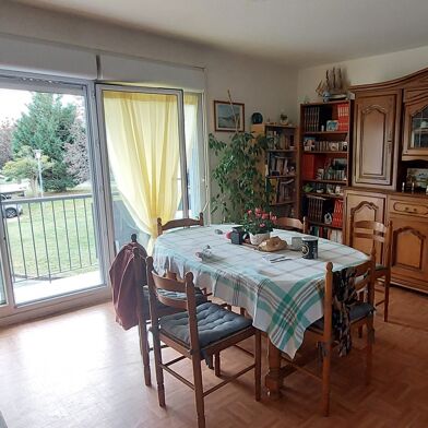 Appartement 4 pièces 94500 €