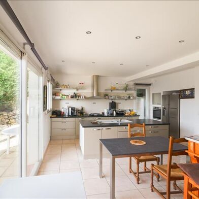 Maison 6 pièces 649000 €