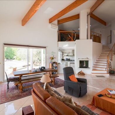 Maison 6 pièces 649000 €