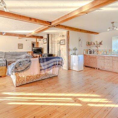 Maison 7 pièces 181000 €