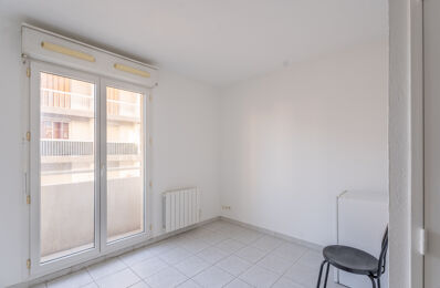 location appartement 496 € CC /mois à proximité de Marseille 15 (13015)