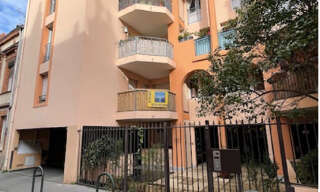 Garage   m² à louer à Toulouse (31000)