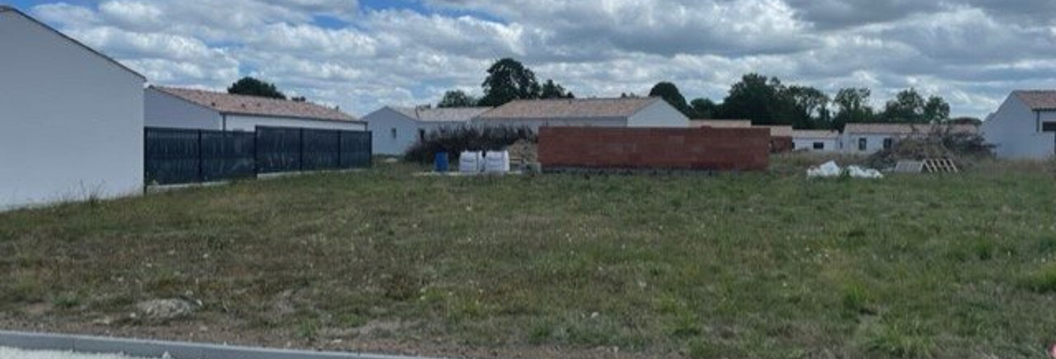 Terrain  431 m² à vendre à Saintes (17100)