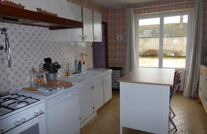 Ensemble immobilier de 160 m² habitables à Saint Léonard-en-Beauce — photo 3