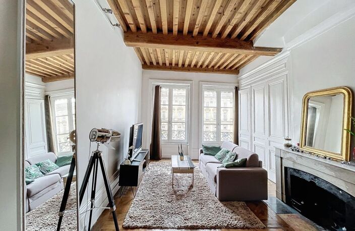 À vendre : Appartement d'exception Place des Terreaux, Lyon — photo 2