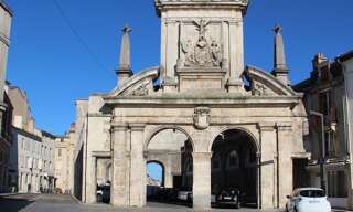 Garage   m² à louer à Nancy (54000)