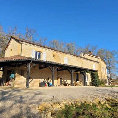 Maison 10 pièces 649000 €