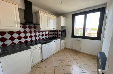 location appartement 990 € CC /mois à proximité de Saint-Raphaël (83530)