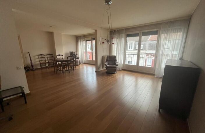 A VENDRE LAMBERSART APPARTEMENT F4 GARAGE — photo 2