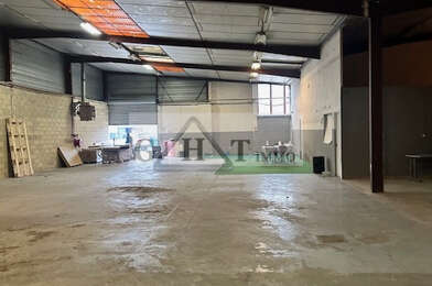 Local industriel  5300 €