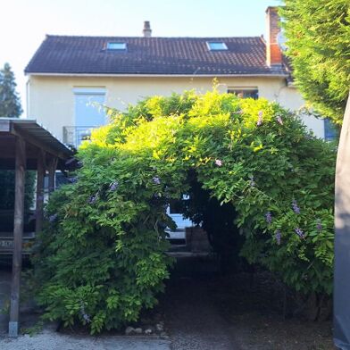 Appartement 6 pièces 364000 €