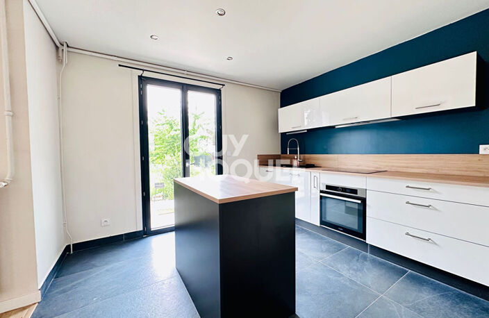 Maison Feyzin 6 pièce(s) 152 m2 — photo 4