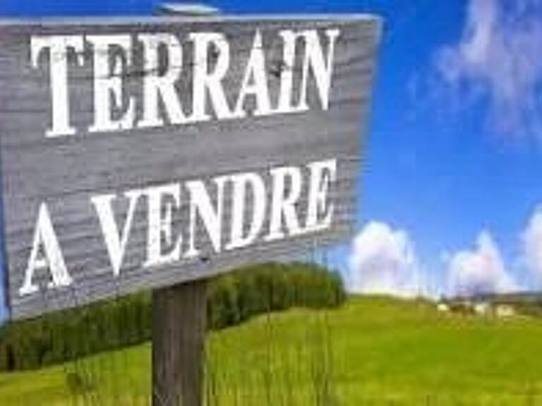 terrain 2150m2 + un PC villa de 190 m2. Libre constructeur — photo 1