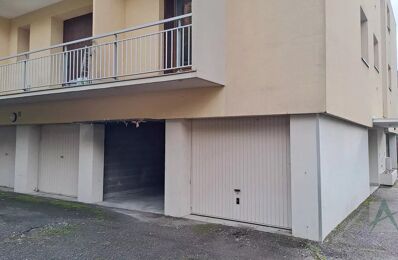 vente garage 22 500 € à proximité de Sonnaz (73000)