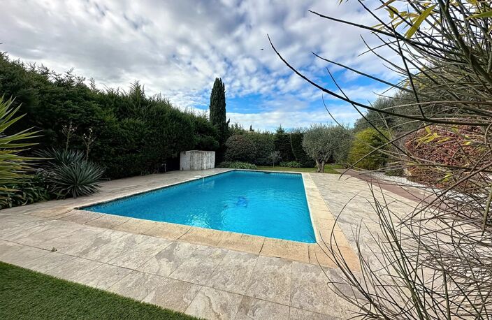 Vente maison 4 pièces 163 m² Mougins (06250) — photo 2