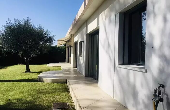 Vente maison 4 pièces 163 m² Mougins (06250) — photo 3