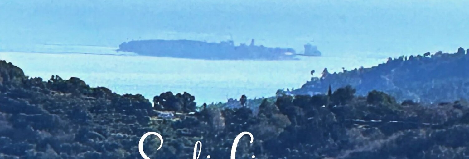 Immeuble  300 m² à vendre à Les Adrets-de-l'Estérel (83600)