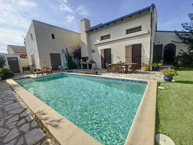 Saleilles - Jolie villa 3/4 faces avec piscine et garage 26m2 — photo du bien