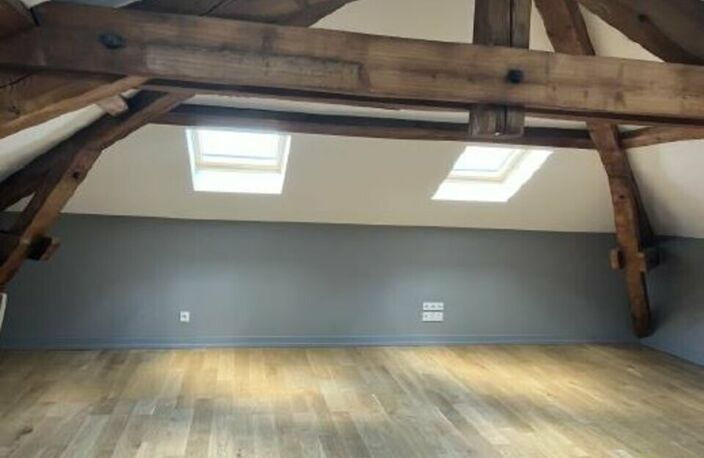 BUREAUX à LOUER — photo 2